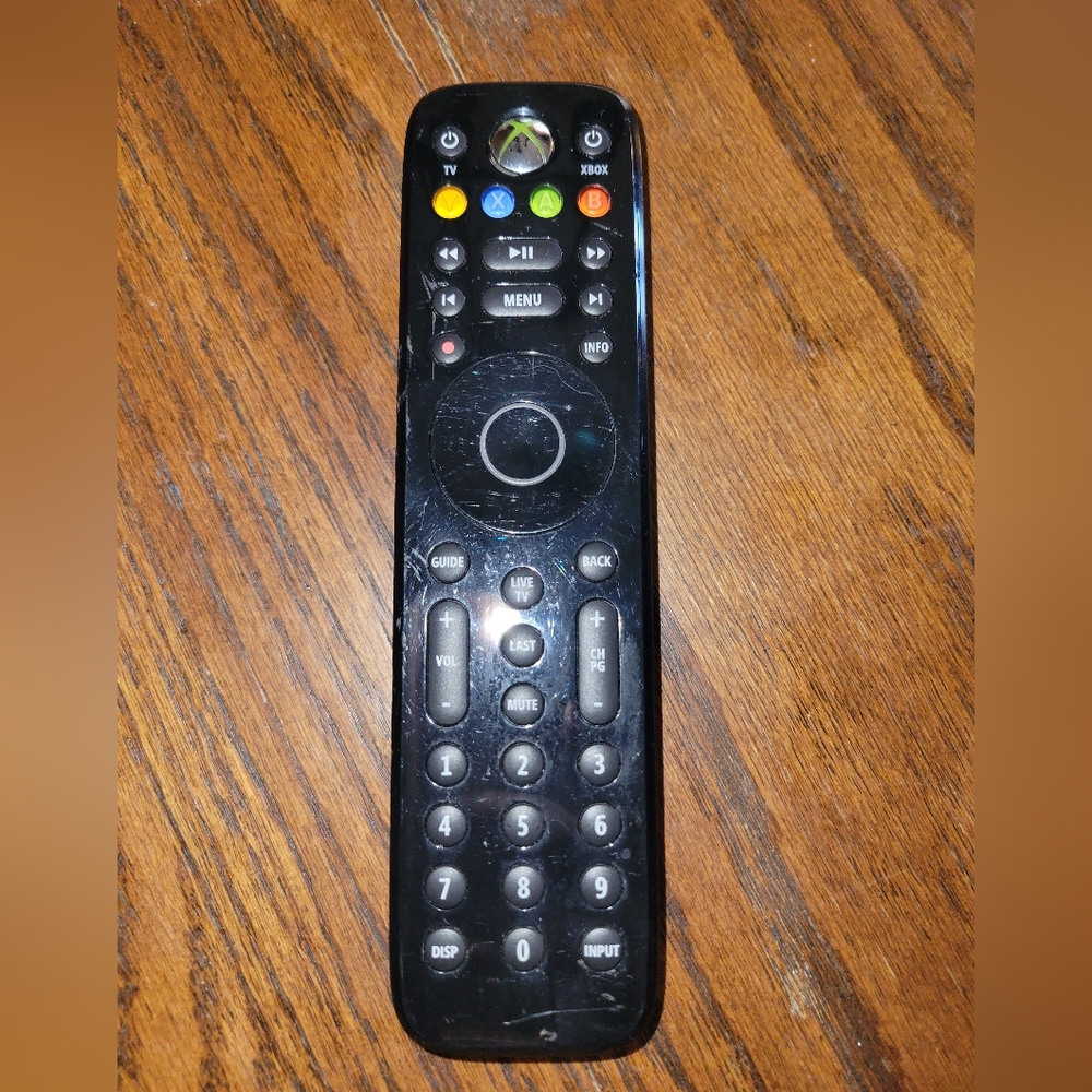 Xbox 360 - Picture 2 of 4
